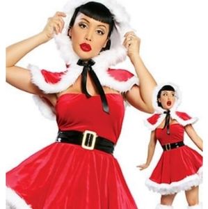 Sexy Mrs. Clause outfit